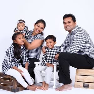 Meet your Posher, Narrah